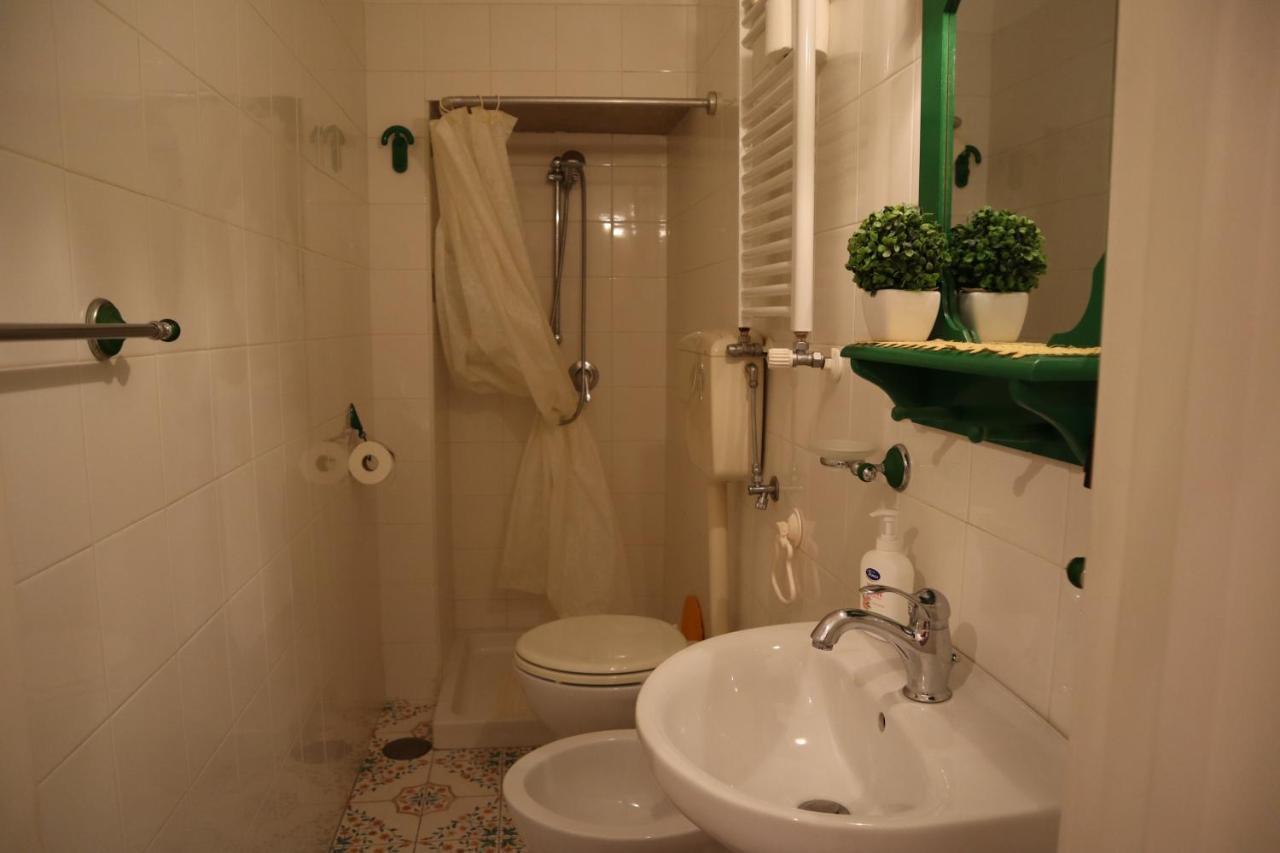 Storia Di Sofia Apartment Naples Exterior photo